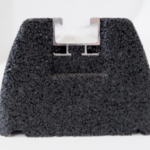 Podstawa-gumowa-antywibracyjna-L250-mm-SBR-Extreme-100-20-z-szyna-do-klimatyzacji-i-pomp-ciepla---detal-rzut-z-boku Podstawa-gumowa-antywibracyjna-L250-mm-SBR-Extreme-100-20-z-szyna-do-klimatyzacji-i-pomp-ciepla---detal-rzut-z-boku